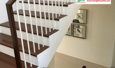 5+ điều cần biết trước khi chọn tấm xi măng giả gỗ ốp cầu thang