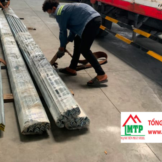 Thép Hình V Là Gì? Quy Cách, Thông Số, Trọng Lượng Thép Hình Chữ V